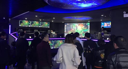 2024年上海电竞游戏培训学校哪家最好？(图1)