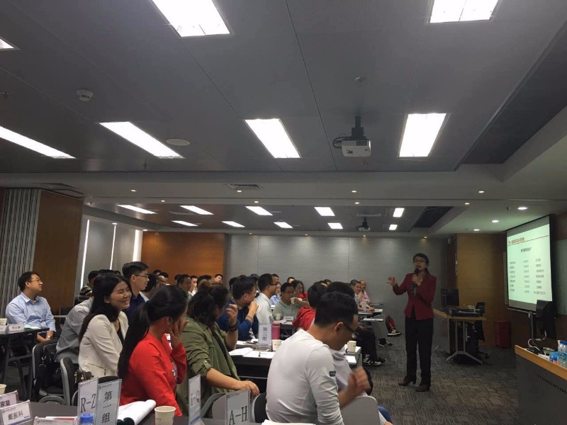 揭秘电竞培训班：思维反应要求高50学员3人过关(图1)