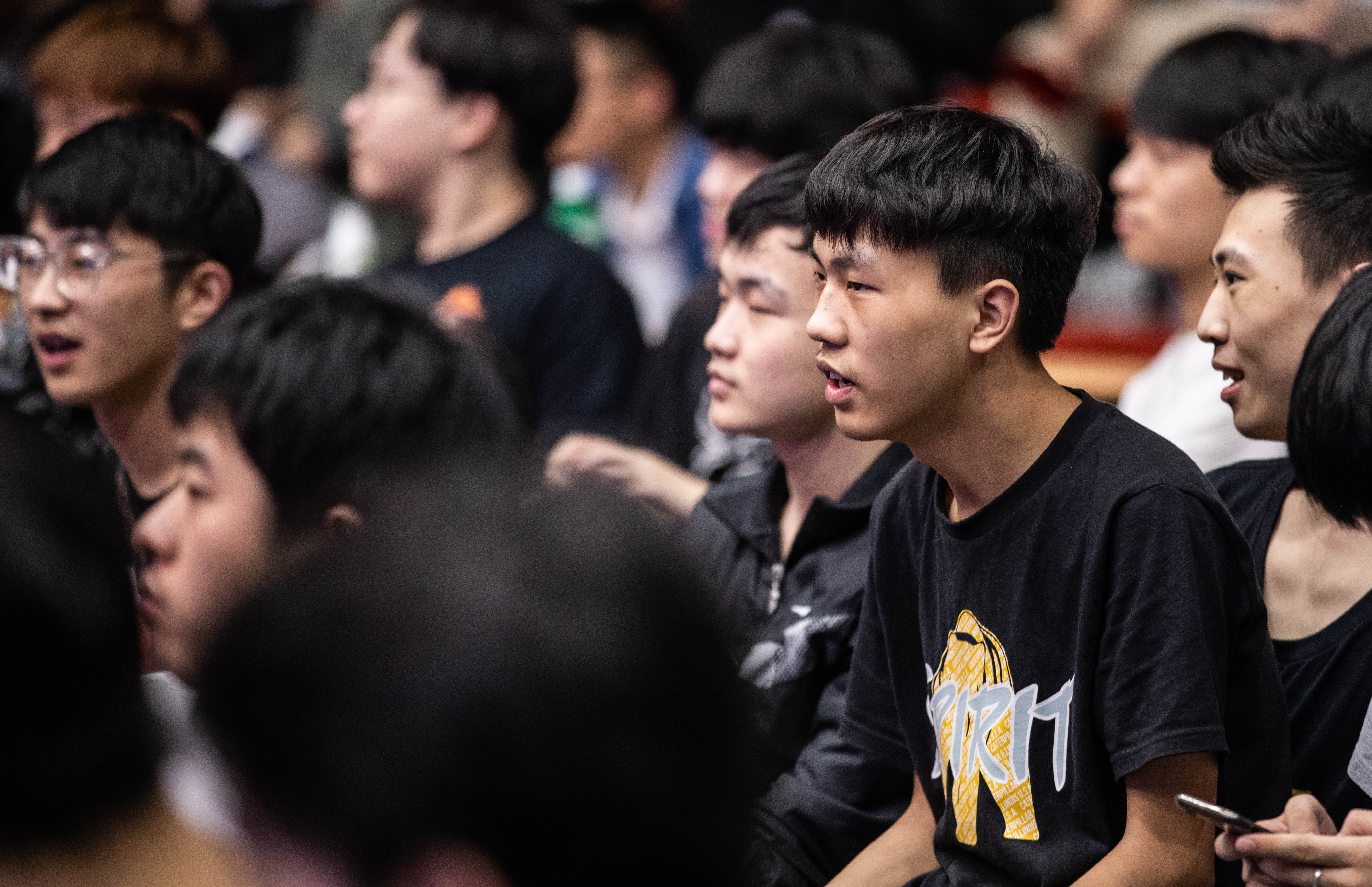 克隆计划启动?T1青训营上单酷似Faker引发热议(图1)
