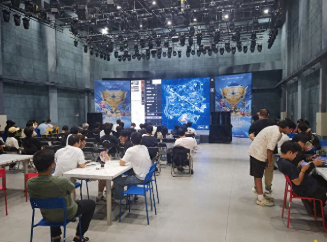 福建电竞学校福建电竞青训营-寒暑假短期劝退班_梦竞未来(图1)
