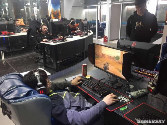 无畏契约电竞培训服务商梳理职业选手培养与网红孵化场景解决方案(图1)